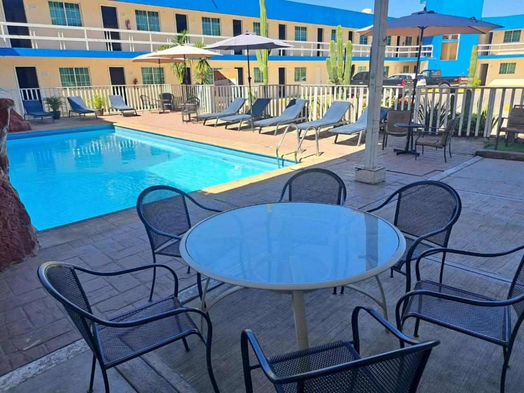 Hotel Confort Plaza exterior in Culiacán Rosales